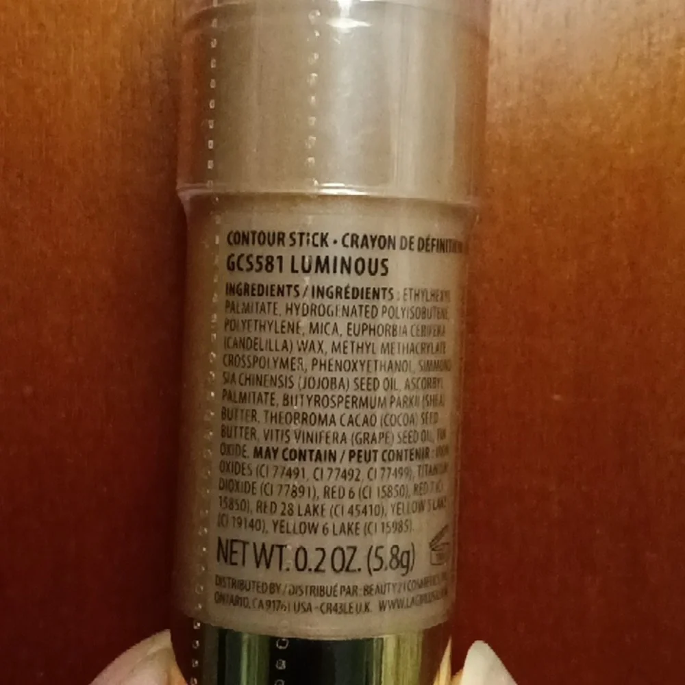 L.A. GIRLS CONTOUR STICK